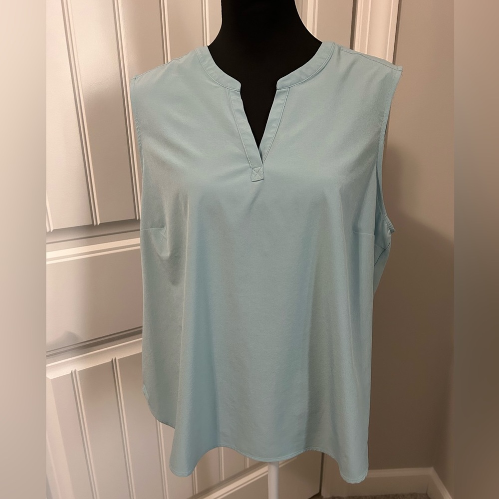 Eddie Bauer sleeveless top, size XL, beautiful pale blue/green color.